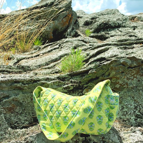 Vera Bradley Handbags - Vera Bradley mini Citrus handbag